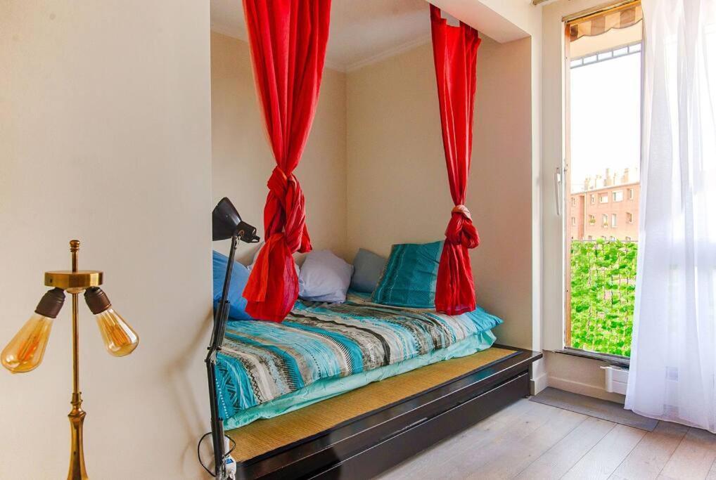 Studio With Balcony Париж Экстерьер фото